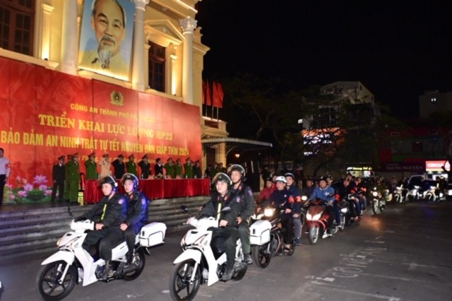 Công an thành phố Hải Phòng ra quân đảm bảo ANTT Tết Nguyên đán 2024 Công an thành phố Hải Phòng ra quân đảm bảo ANTT Tết Nguyên đán 2024