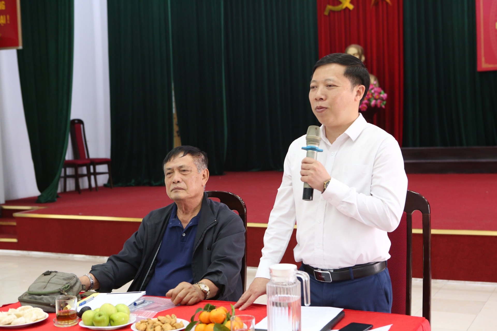 Hội nghị gặp mặt các nhạc sĩ tham gia sáng tác ca khúc về phường Xuân Đỉnh Hội nghị gặp mặt các nhạc sĩ tham gia sáng tác ca khúc về phường Xuân Đỉnh