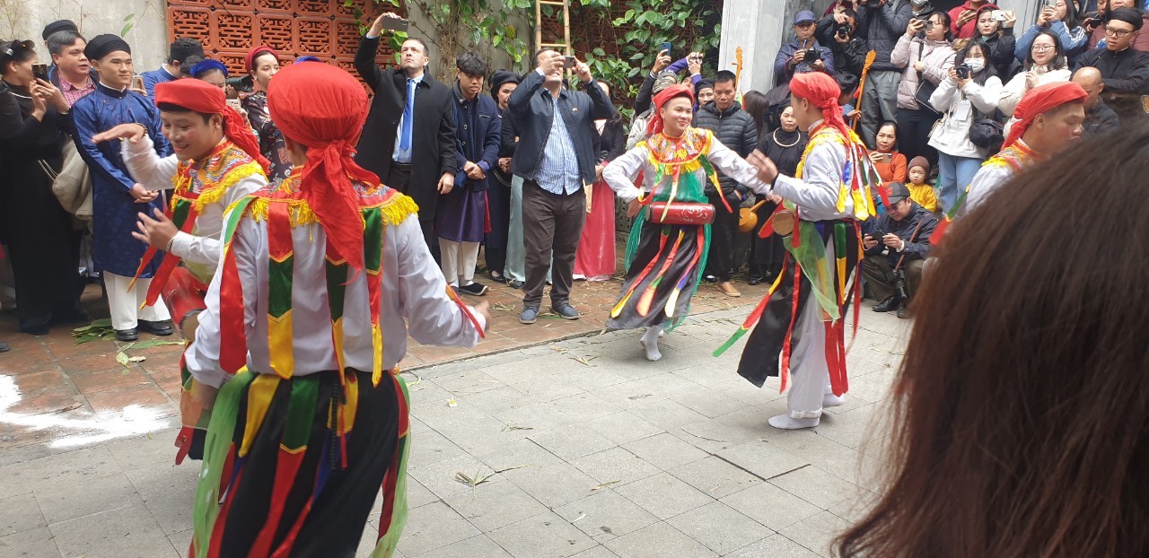 “ Tết Việt – Tết Phố”  Xuân Giáp Thìn 2024 chính thức mở cửa “ Tết Việt – Tết Phố”  Xuân Giáp Thìn 2024 chính thức mở cửa