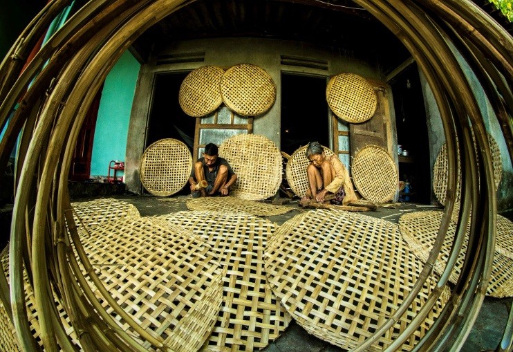 Làng nghề tre đan Phú Thịnh (khối phố Tam Cẩm, thị trấn Phú Thịnh, Phú Ninh) Làng nghề tre đan Phú Thịnh (khối phố Tam Cẩm, thị trấn Phú Thịnh, Phú Ninh)