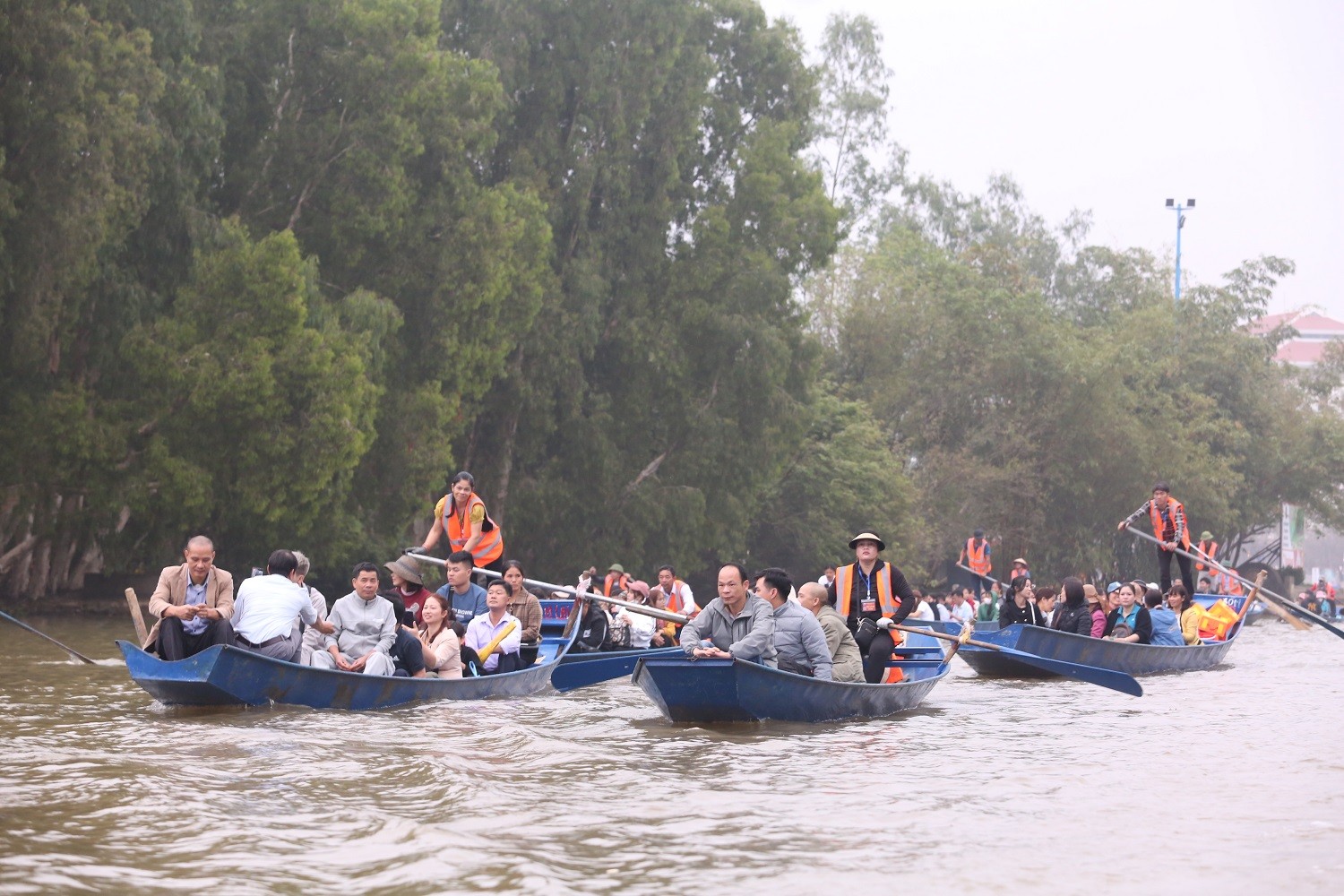Lễ hội Chùa Hương xuân Giáp Thìn 2024
