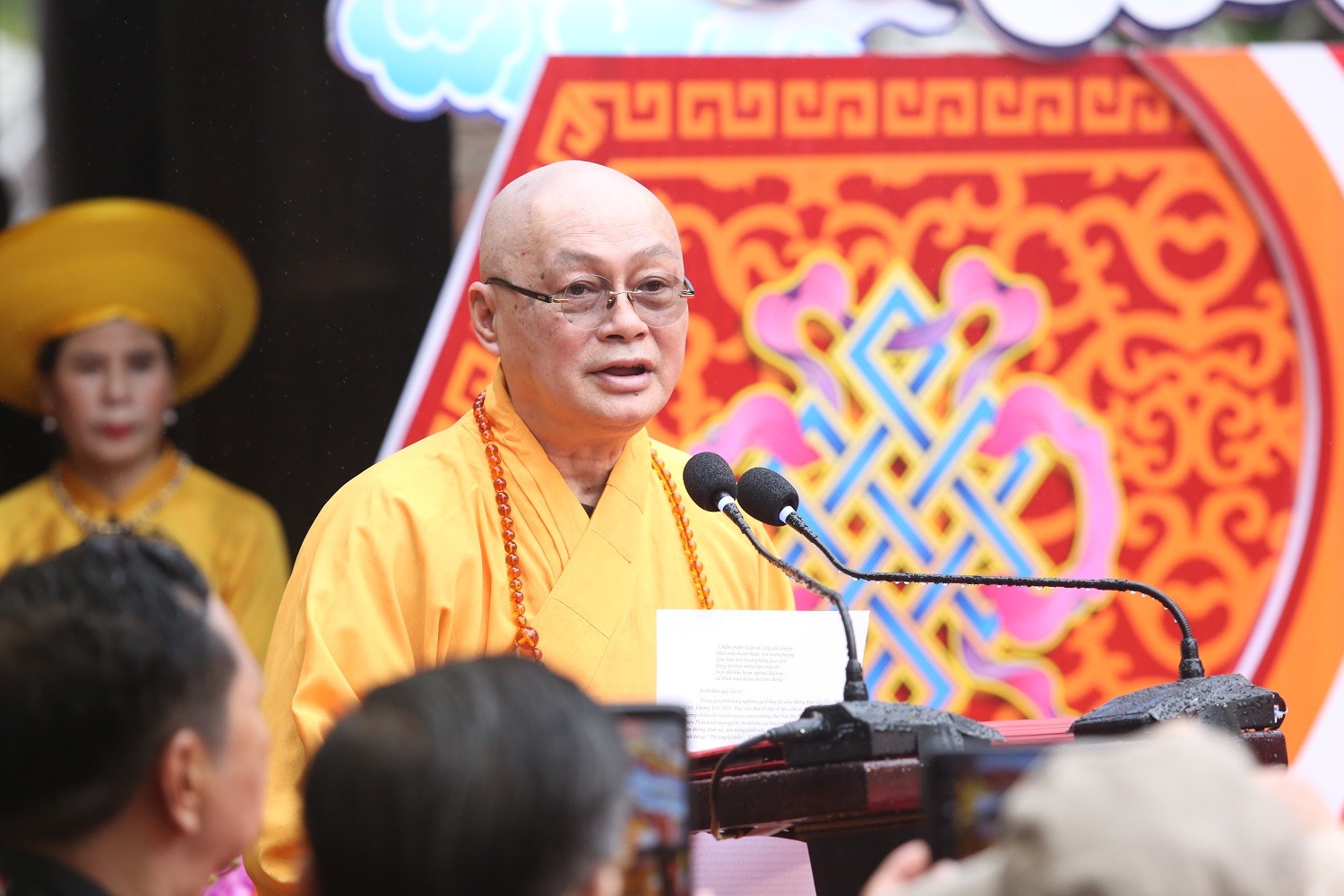 Lễ hội Chùa Hương xuân Giáp Thìn 2024