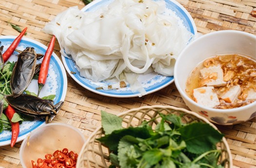 Bánh cuốn Thanh Trì - Đặc sản của Hà Thành Bánh cuốn Thanh Trì - Đặc sản của Hà Thành