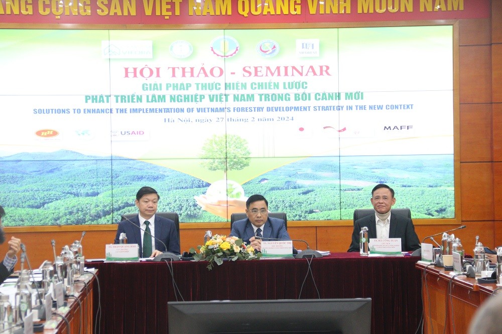 Làm mới giải pháp phát triển Lâm nghiệp Việt Nam