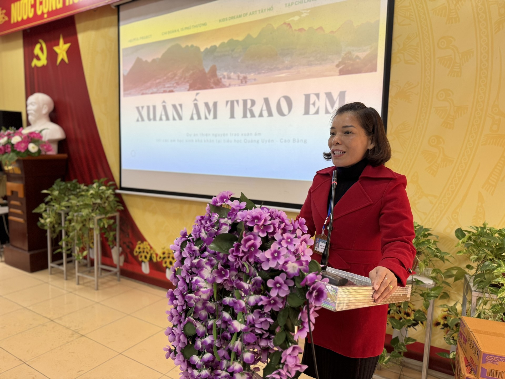Chương trình thiện nguyện “Xuân Ấm Trao Em” Chương trình thiện nguyện “Xuân Ấm Trao Em”