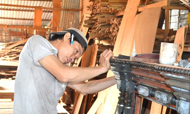 Làng nghề truyền thống Tủ thờ Gò Công Làng nghề truyền thống Tủ thờ Gò Công