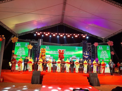 hoi cho trien lam thuong mai va gioi thieu san pham ocop