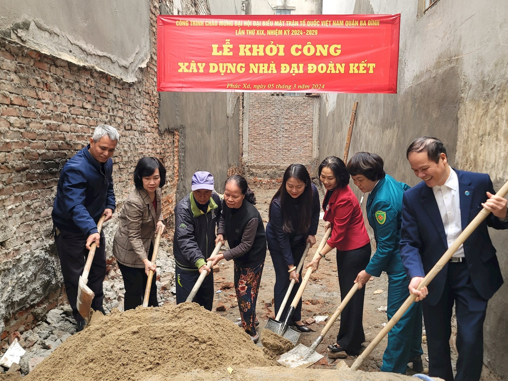 Ba Đình: Khởi công xây dựng nhà đại đoàn kết tại phường Phúc Xá