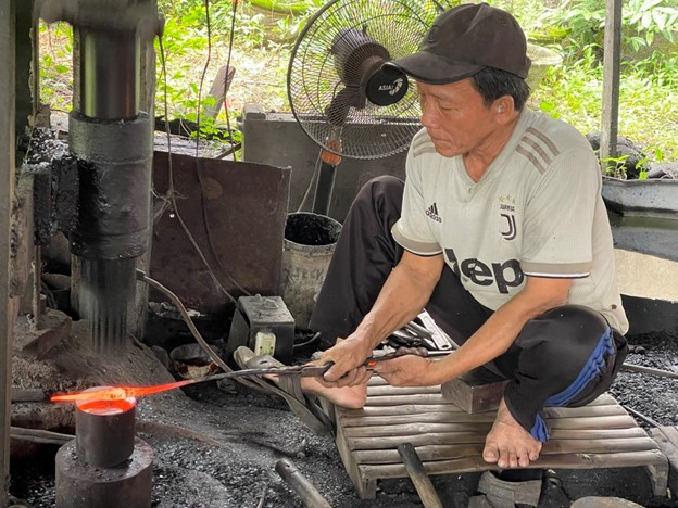Quảng Ngãi: Làng rèn 300 năm vẫn đỏ lửa Quảng Ngãi: Làng rèn 300 năm vẫn đỏ lửa