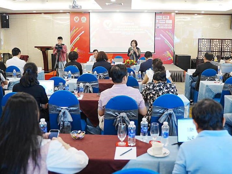 Họp báo, công bố 529 DN đã đạt chứng nhận HVNCLC 2024 Họp báo, công bố 529 DN đã đạt chứng nhận HVNCLC 2024