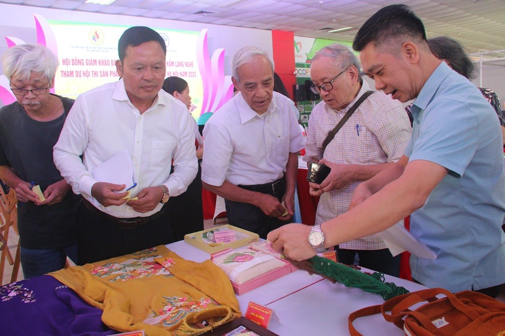 Hà Nội tổ chức Hội thi sản phẩm làng nghề năm 2024 Hà Nội tổ chức Hội thi sản phẩm làng nghề năm 2024