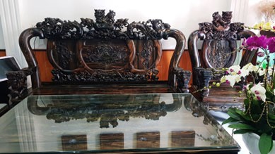 Đồ gỗ Tam Sơn thường được dùng để bày trí, trang trí nhà cửa, vừa đẹp,bền, vừa sang trọng và rất lịch sự, không cầu kỳ mà rất cuốn hút, cổ điển mà vẫn hiện đại, tạo ra sự phá cách, sự đột phá, khẳng định được đẳng cấp của gia chủ.. Đồ gỗ Tam Sơn thường được dùng để bày trí, trang trí nhà cửa, vừa đẹp,bền, vừa sang trọng và rất lịch sự, không cầu kỳ mà rất cuốn hút, cổ điển mà vẫn hiện đại, tạo ra sự phá cách, sự đột phá, khẳng định được đẳng cấp của gia chủ..