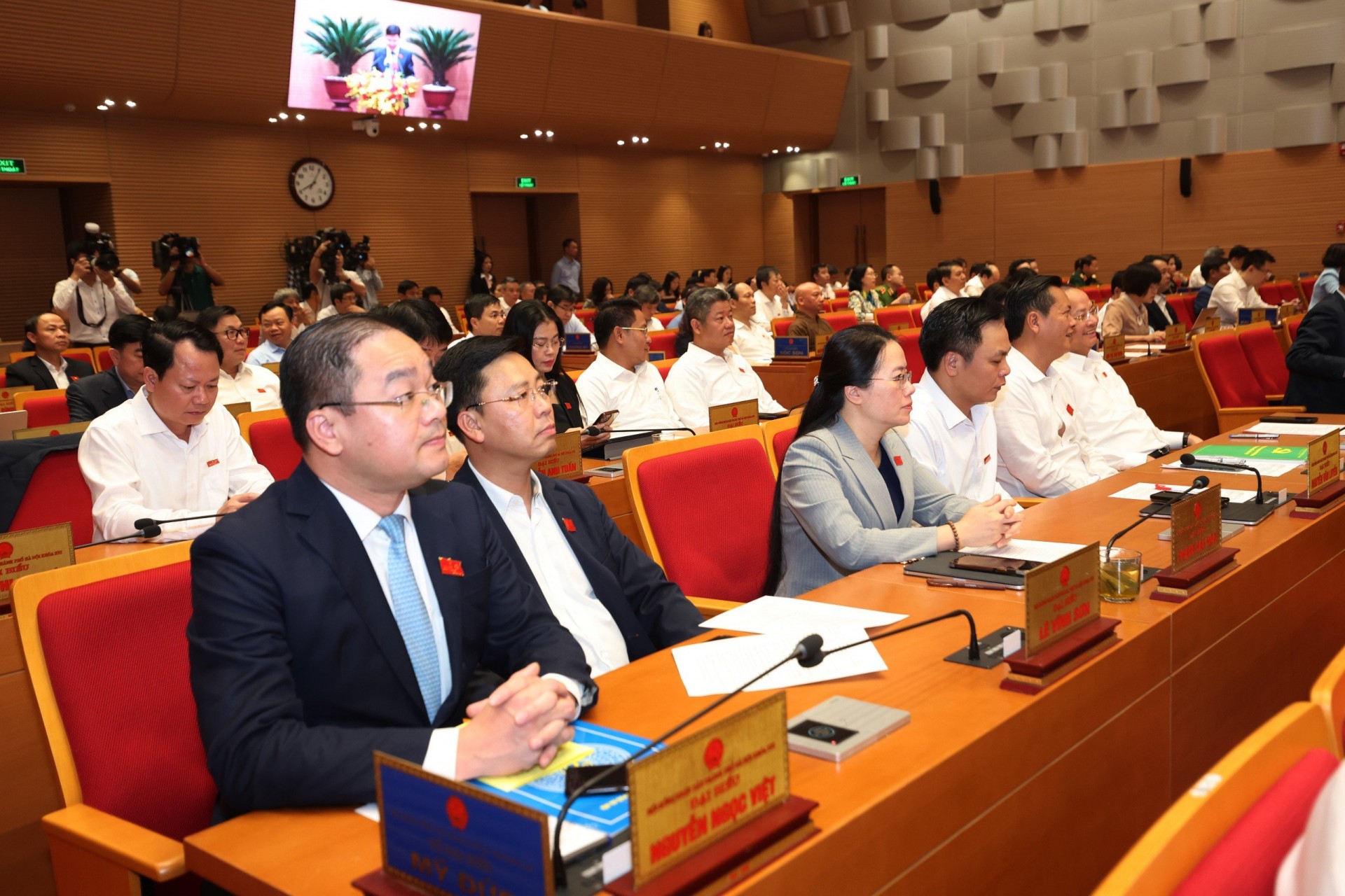 Đại biểu dự kỳ họp Đại biểu dự kỳ họp