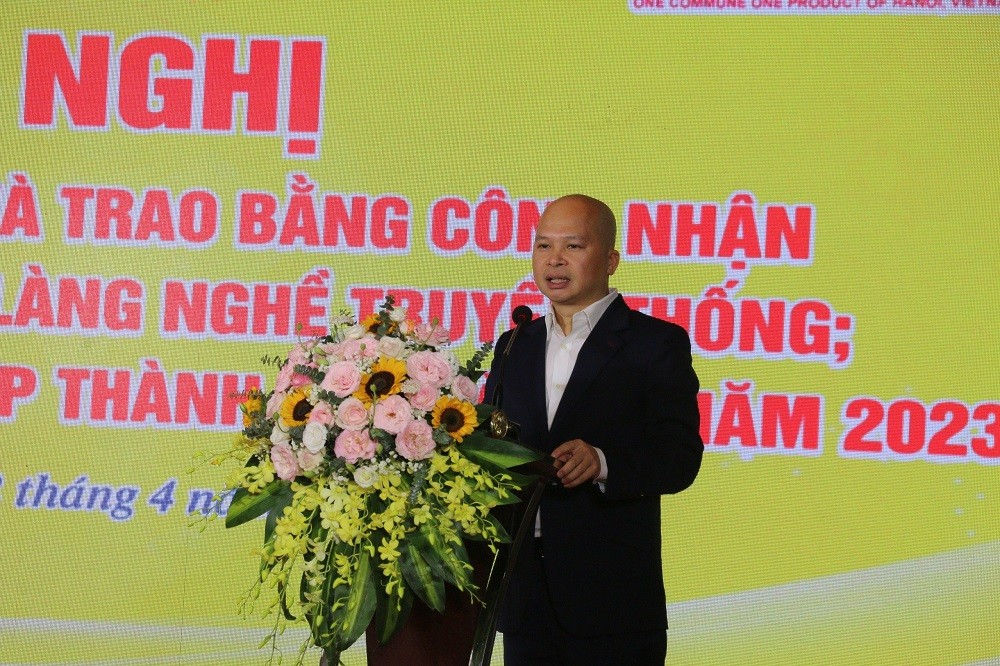 Hà Nội: Trao quyết định công nhận 15 làng nghề và 104 sản phẩm OCOP 4 sao Hà Nội: Trao quyết định công nhận 15 làng nghề và 104 sản phẩm OCOP 4 sao