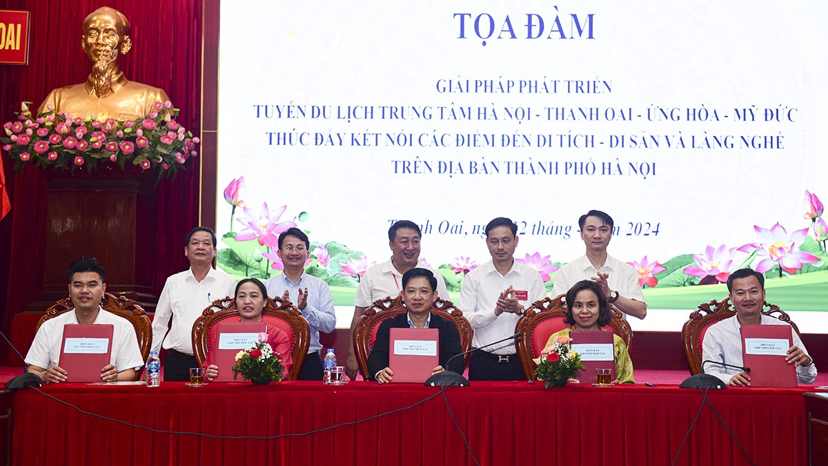 Hà Nội: Khai trương tuyến du lịch “Con đường di sản Nam Thăng Long - Hà Nội” Hà Nội: Khai trương tuyến du lịch “Con đường di sản Nam Thăng Long - Hà Nội”