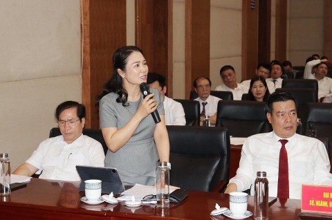 thanh uy hai phong doi thoai voi tri thuc khoa hoc va cong nghe