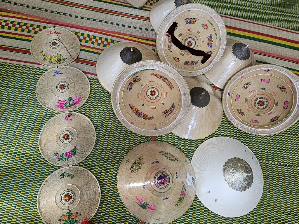 Bình Định: Nghề chằm nón ngựa Phú Gia được vinh danh di sản văn hóa phi vật thể quốc gia Bình Định: Nghề chằm nón ngựa Phú Gia được vinh danh di sản văn hóa phi vật thể quốc gia