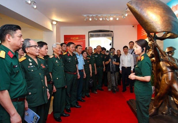 Hơn 300 hình ảnh, tài liệu, hiện vật tiêu biểu được giới thiệu tại Triển lãm Điện Biên Phủ