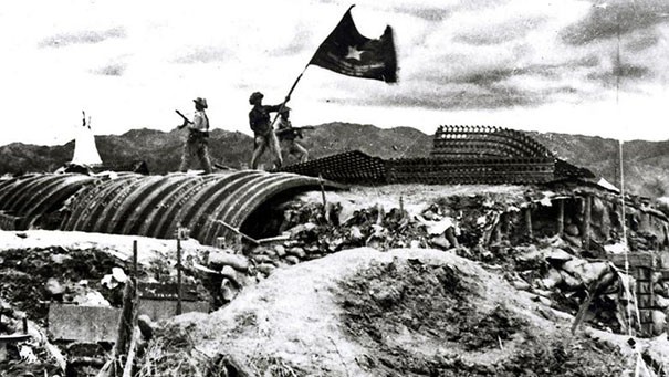 Chương trình nghệ thuật "Điện Biên Phủ - Mốc vàng lịch sử"