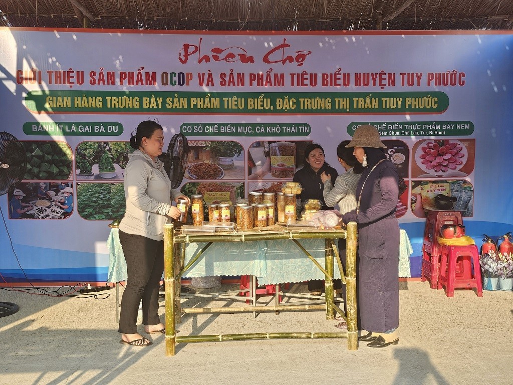 Bình Định: Tuy Phước tổ chức Phiên chợ giới thiệu sản phẩm OCOP Bình Định: Tuy Phước tổ chức Phiên chợ giới thiệu sản phẩm OCOP