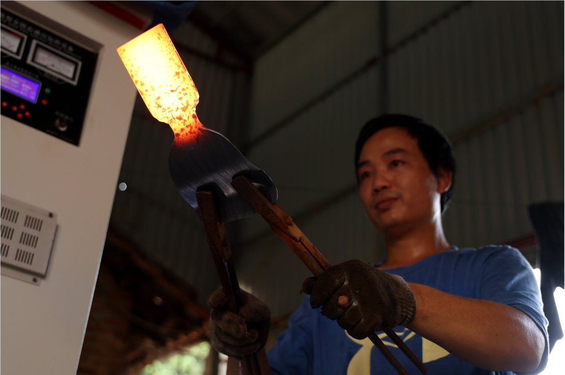 lang nghe ren ban mach khai thac the manh du lich