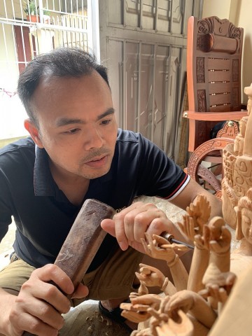 Nguyễn Duy Cường – người “thổi hồn” vào gỗ