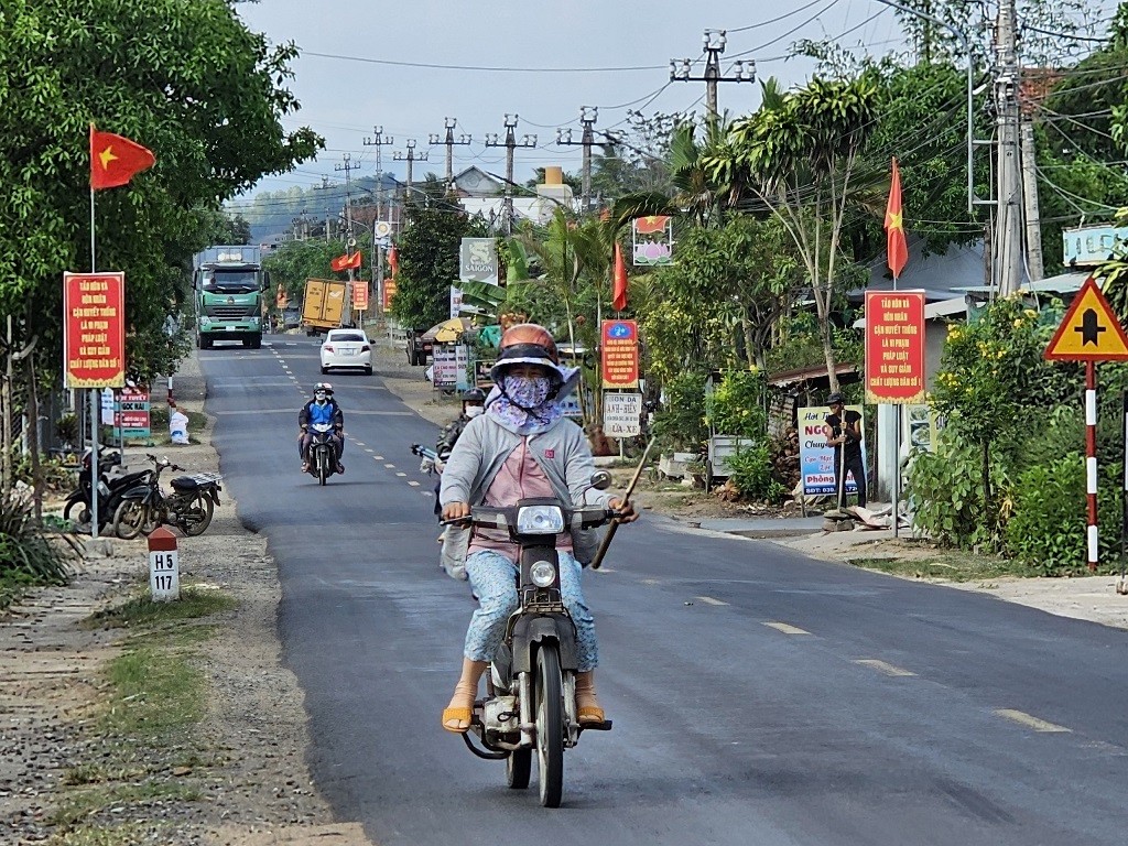 Phú Yên: Xã Đức Bình Tây đạt chuẩn Nông thôn mới nâng cao Phú Yên: Xã Đức Bình Tây đạt chuẩn Nông thôn mới nâng cao