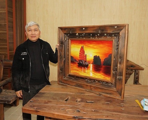 Nghệ nhân thổi hồn vào mảnh ván gỗ những con tàu đã bị lãng quên trở thành tác phẩm nghệ thuật độc bản