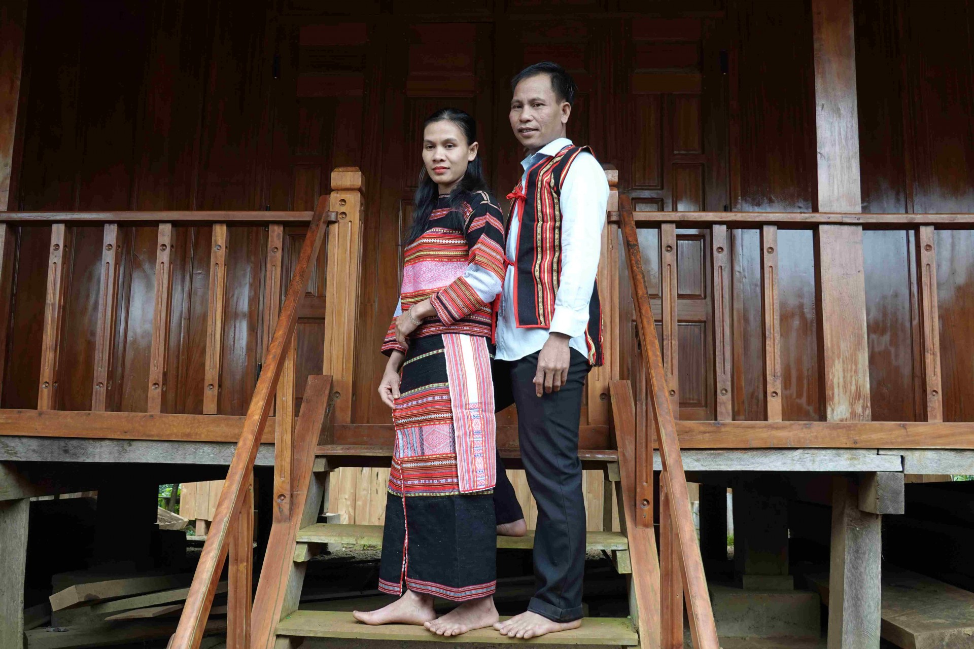 Bình Định: Trang phục truyền thống đồng bào Hrê, Ba Na hòa quyện với thiên nhiên Bình Định: Trang phục truyền thống đồng bào Hrê, Ba Na hòa quyện với thiên nhiên