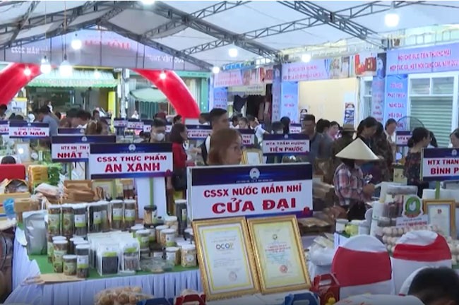 Tổ chức bình chọn sản phẩm công nghiệp nông thôn tiêu biểu - năm 2024 Tổ chức bình chọn sản phẩm công nghiệp nông thôn tiêu biểu - năm 2024