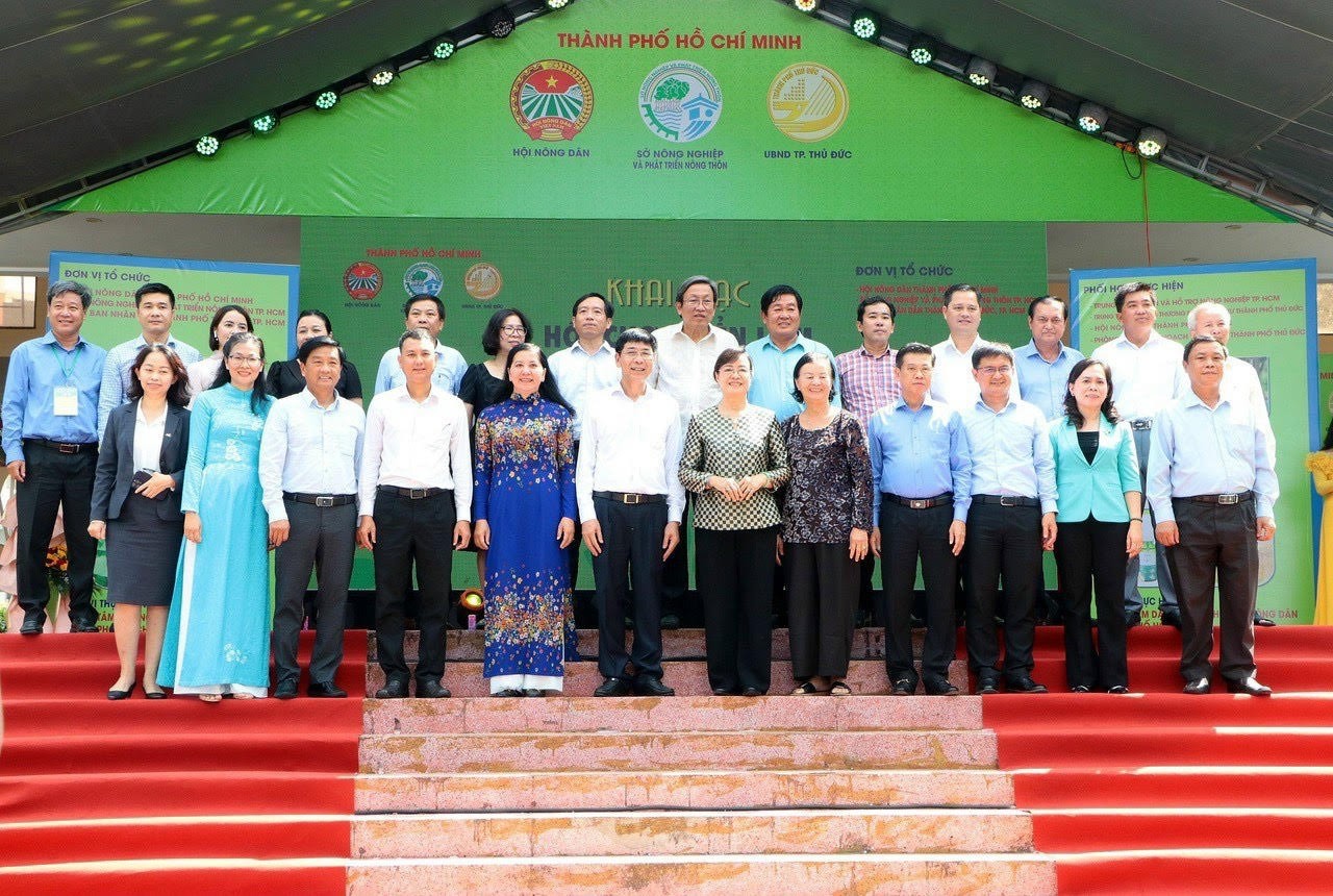 Khai mạc Hội chợ, triển lãm sản phẩm nông nghiệp tiêu biểu, sản phẩm OCOP TP.HCM lần 1 năm 2024