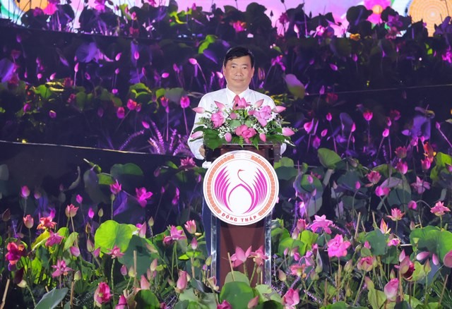 Khai mạc Lễ hội sen Đồng Tháp lần thứ 2 năm 2024 Khai mạc Lễ hội sen Đồng Tháp lần thứ 2 năm 2024