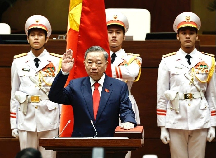 Tân Chủ tịch nước Tô Lâm tuyên thệ nhậm chức Tân Chủ tịch nước Tô Lâm tuyên thệ nhậm chức
