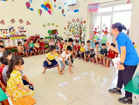 truong mam non thi tran 2 nga son xay dung truong hoc hanh phuc lay tre em lam trung tam