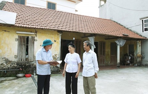 vinh tuong doi ngu tuyen truyen vien cau noi quan trong giua cap uy dang chinh quyen voi nhan dan