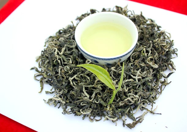 Những chén chè có màu sắc bắt mắt, hương vị đậm đà khó quên.