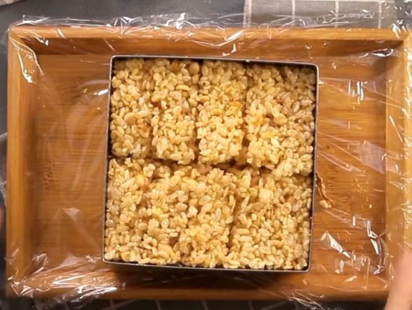 Nghệ An: Làng bánh cốm Đông Thuận Nghệ An: Làng bánh cốm Đông Thuận