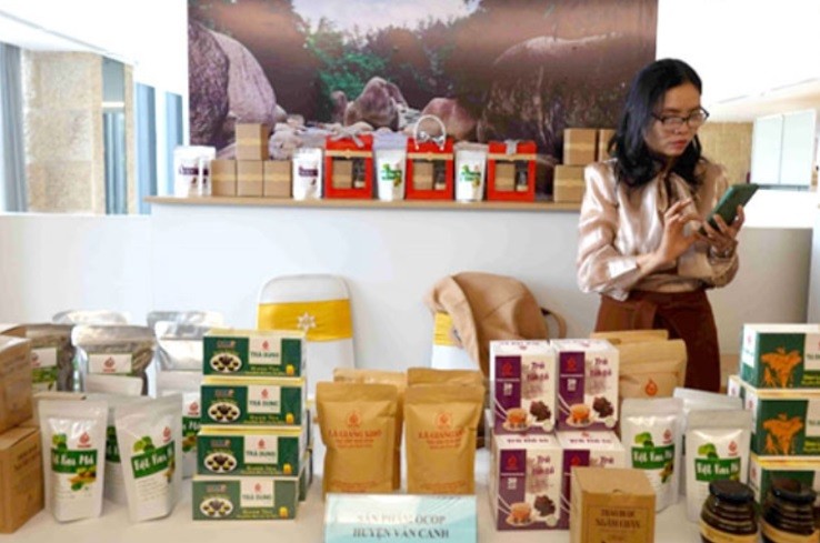 Các sản phẩm OCOP của huyện Vân Canh Các sản phẩm OCOP của huyện Vân Canh