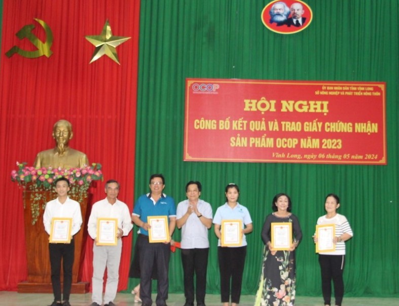 Vĩnh Long công nhận sản phẩm OCOP 4 sao Vĩnh Long công nhận sản phẩm OCOP 4 sao