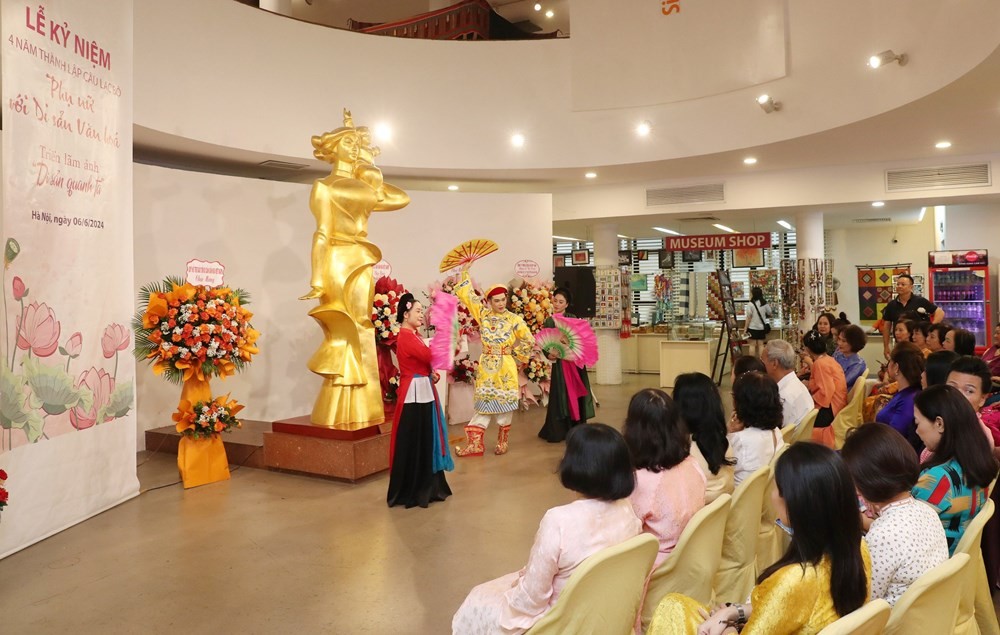 Mái nhà chung của những người phụ nữ yêu di sản văn hóa Mái nhà chung của những người phụ nữ yêu di sản văn hóa