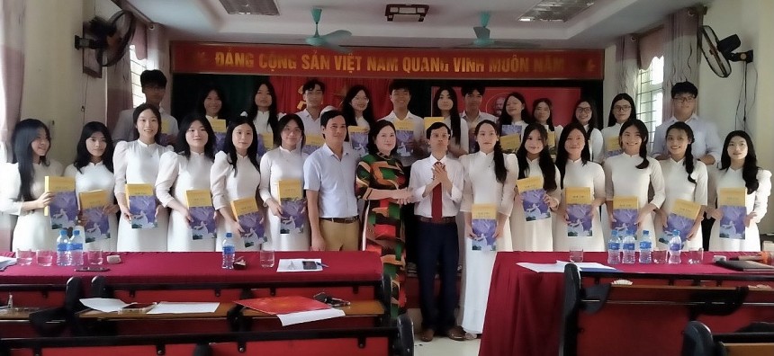 TRƯỜNG THPT HẬU LỘC I THI ĐUA LẬP THÀNH TÍCH, HƯỚNG TỚI KỶ NIỆM 60 NĂM THÀNH LẬP TRƯỜNG TRƯỜNG THPT HẬU LỘC I THI ĐUA LẬP THÀNH TÍCH, HƯỚNG TỚI KỶ NIỆM 60 NĂM THÀNH LẬP TRƯỜNG