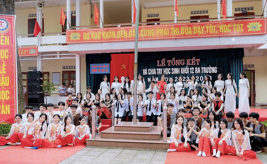 TRƯỜNG THPT HẬU LỘC I THI ĐUA LẬP THÀNH TÍCH, HƯỚNG TỚI KỶ NIỆM 60 NĂM THÀNH LẬP TRƯỜNG TRƯỜNG THPT HẬU LỘC I THI ĐUA LẬP THÀNH TÍCH, HƯỚNG TỚI KỶ NIỆM 60 NĂM THÀNH LẬP TRƯỜNG