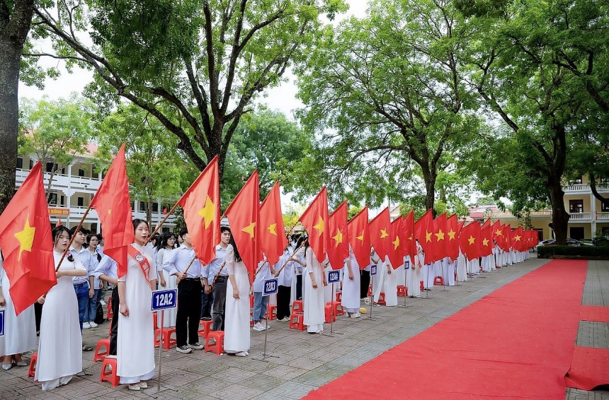 TRƯỜNG THPT HẬU LỘC I THI ĐUA LẬP THÀNH TÍCH, HƯỚNG TỚI KỶ NIỆM 60 NĂM THÀNH LẬP TRƯỜNG TRƯỜNG THPT HẬU LỘC I THI ĐUA LẬP THÀNH TÍCH, HƯỚNG TỚI KỶ NIỆM 60 NĂM THÀNH LẬP TRƯỜNG