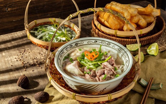   Bát phở Vân Cù Thơm ngon chính hiệu. 