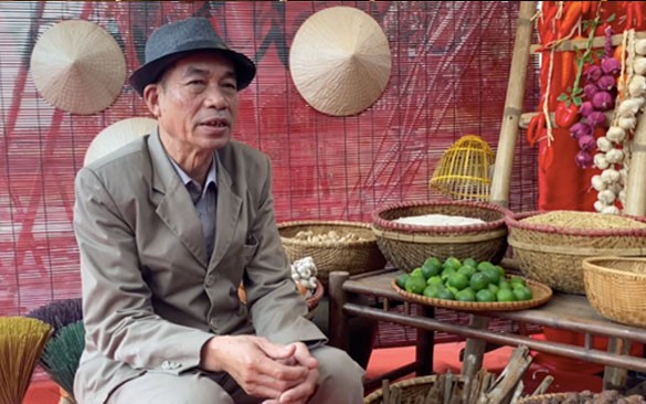 Ông Vũ Văn Đê chia sẻ về cách tạo ra sợi phở ngon đặc trưng làng Vân Cù