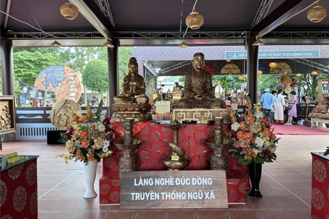 Hà Nội: Cốm Hàng Than, đúc đồng Ngũ Xã được công nhận nghề truyền thống