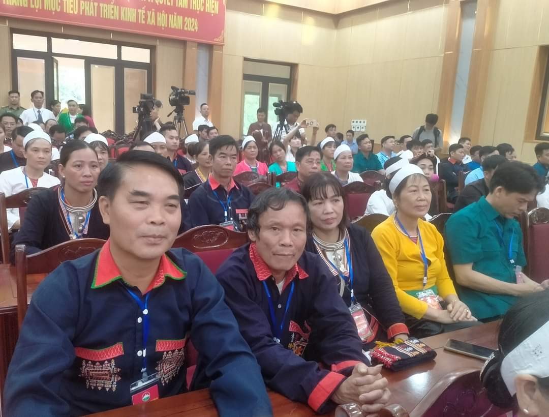 Đại biểu dự đại hội Đại biểu dự đại hội