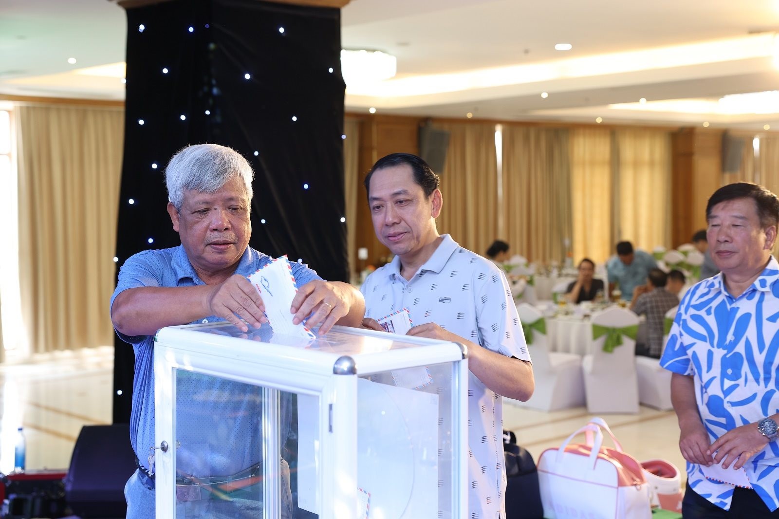 Sôi động giải Golf Sôi động giải Golf