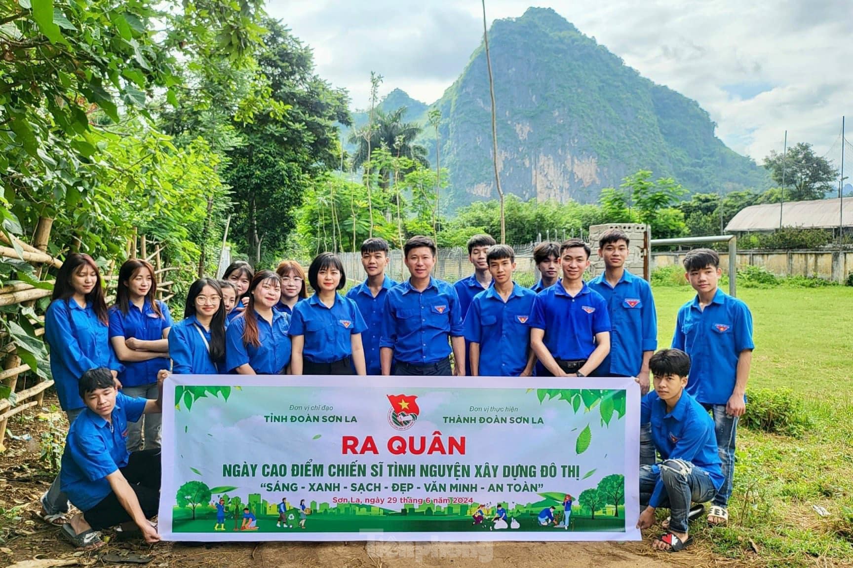 Thanh niên miền núi chung tay xây dựng đô thị văn minh Thanh niên miền núi chung tay xây dựng đô thị văn minh