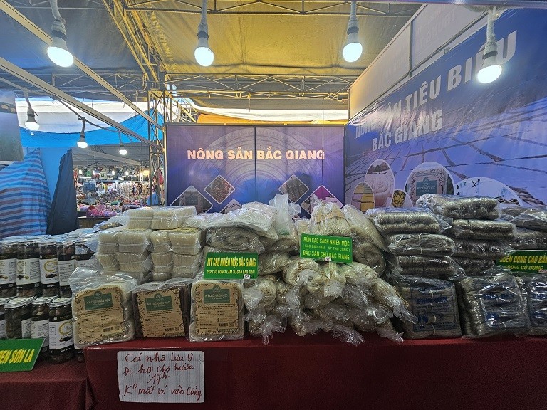 Sản phẩm OCOP thu hút du khách đến Hội chợ Công Thương khu vực Nam Trung Bộ - Phú Yên năm 2024